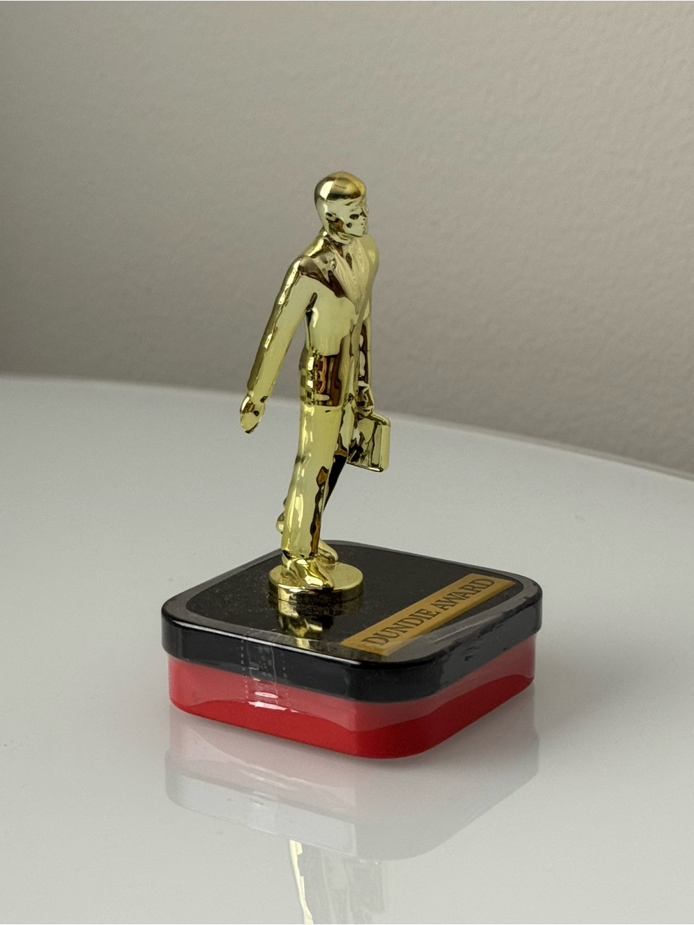 Dunder Mifflin Dundie Award Collectible Candy NBC The Office Gold Black Trophy
